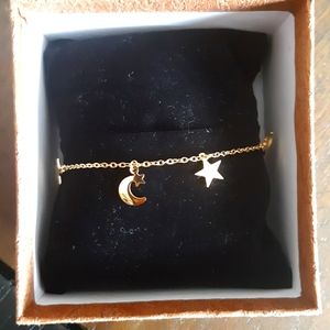 Jewelries/ Braclets